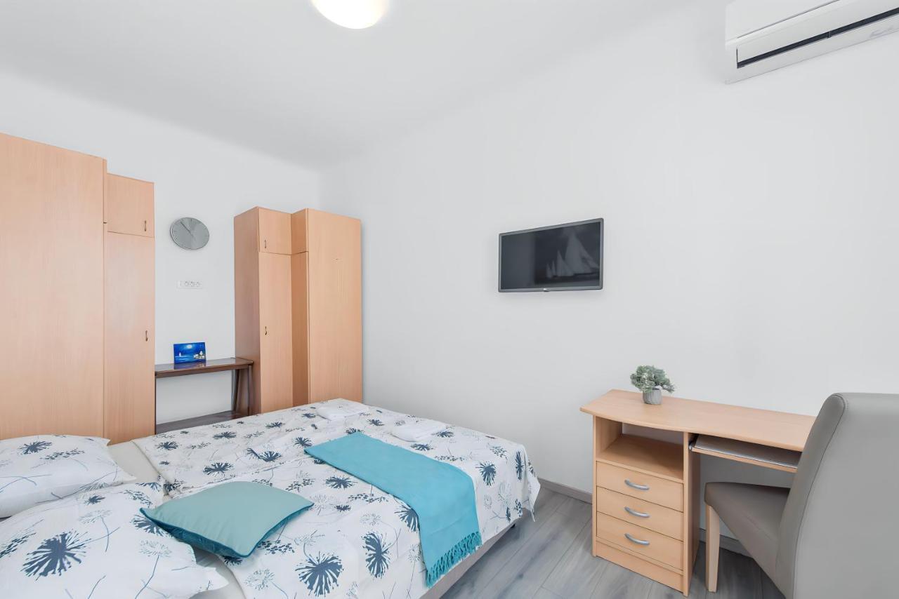 Little Flower City Studio 5 - Rijeka Rent Εξωτερικό φωτογραφία